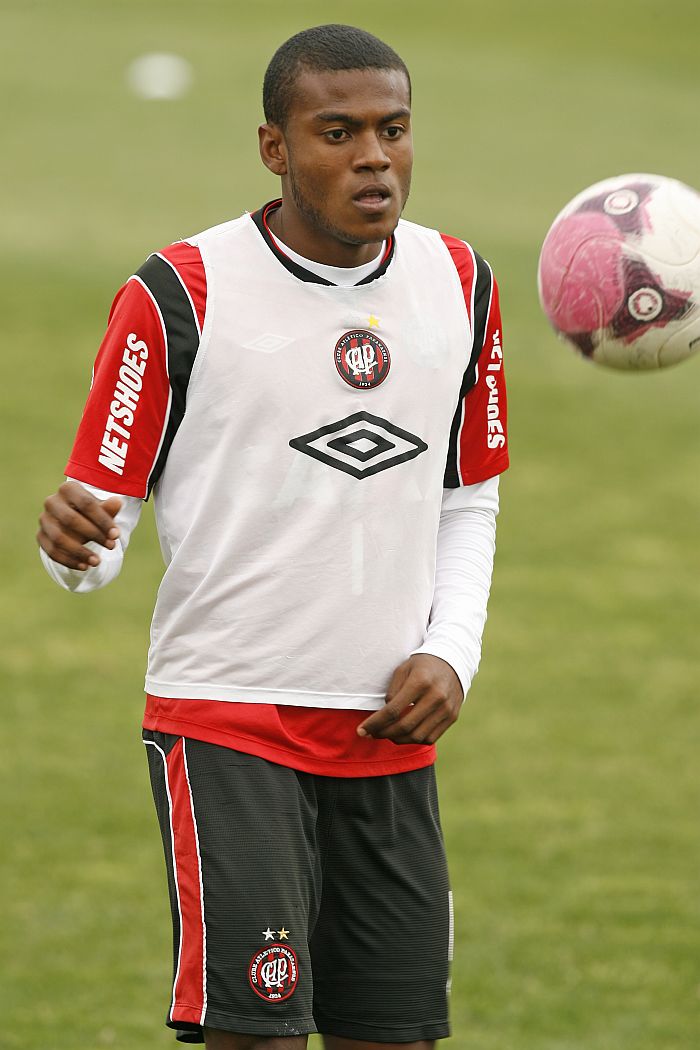 Marcelo, uma das peças eficientes do ataque rubro-negro no segundo turno do Brasileirão | Antonio More / Gazeta do Povo