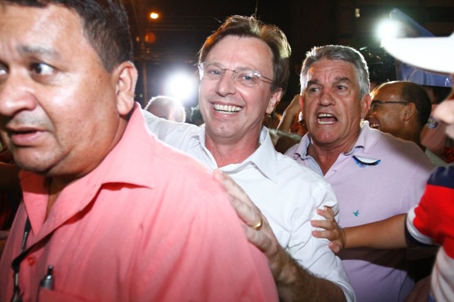 Alexandre Kireeff na comemoração pela vitória no segundo turno em Londrina | 