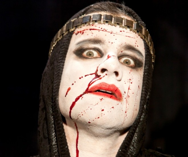 Peça shakesperiana é marcada por tragédias |