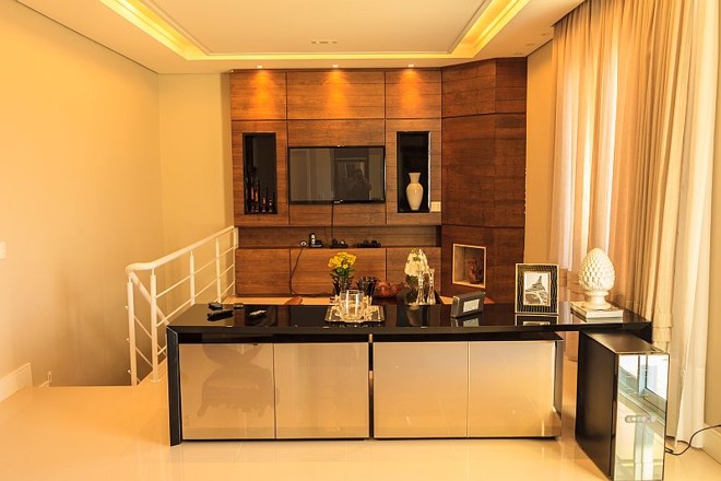 Empreendimentos de luxo prezam pela personalização dos imóveis. Os compradores escolhem desde o porcelanato no piso à automação na iluminação |