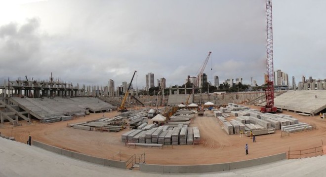 A Arena das Dunas, em Natal, é o estádio que mais preocupa. Construído do zero, está 39% acabado | 