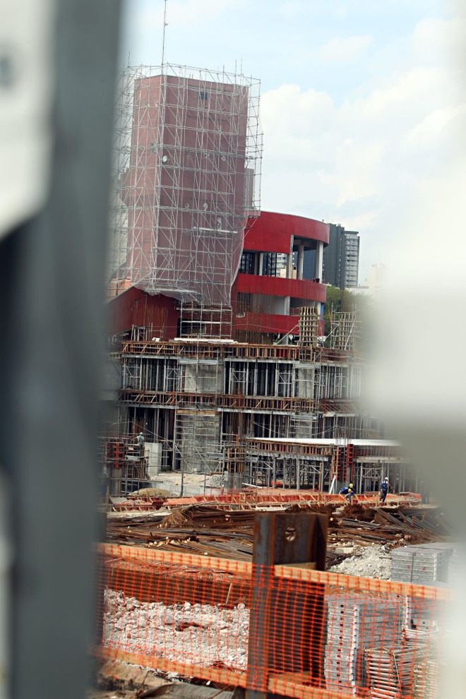 Imagens das obras na Arena nesta segunda-feira (22/10) | 