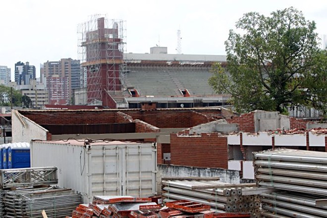 Imagens das obras na Arena nesta segunda-feira (22/10) | 
