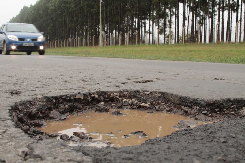 A rodovia BR-163, entre as cidades de Barracão e Cascavel, foi mal avaliada pela CNT | Ailton Santos/ O Paraná
