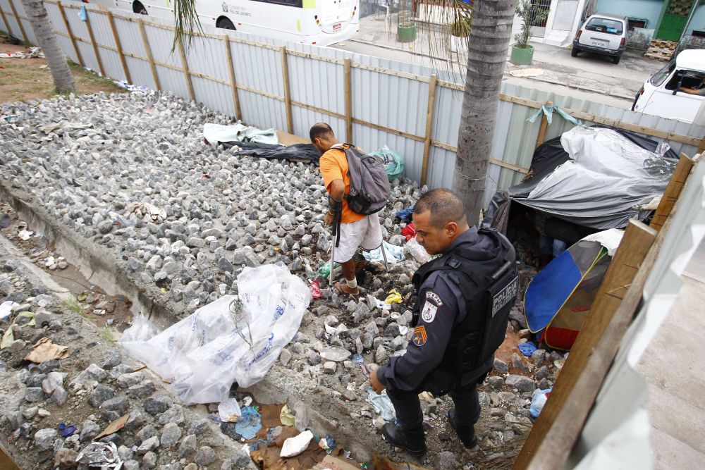 O local fica em frente ao conjunto de favelas da Maré, área que ainda não foi pacificada | Pablo Jacob/Agência O Globo