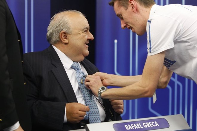 Rafael Greca (PMDB) |