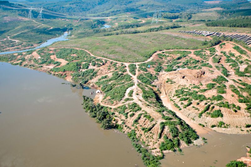 Área da usina de Mauá que será inundada, nos Campos Gerais: clarões formados pelo corte das árvores são visíveis | Henry Milleo/ Gazeta do Povo
