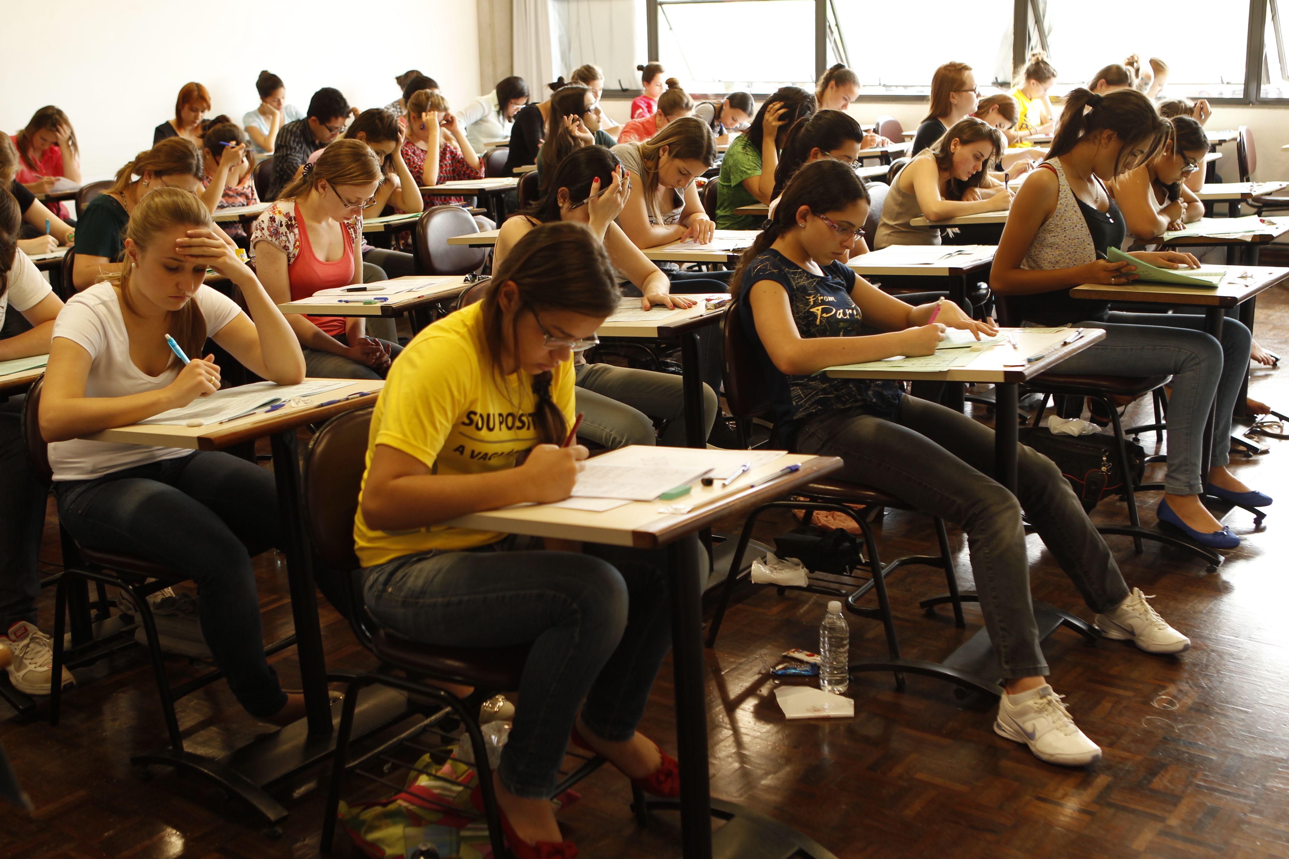 O número de candidatos que prestou o concurso foi 12,3% a menos do que o total de inscritos | Antonio Costa / Gazeta do Povo