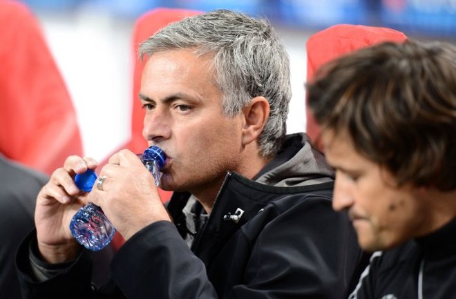 José Mourinho, técnico do Real, antes da partida |