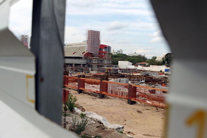 Imagens das obras na Arena nesta segunda-feira (22/10) | 