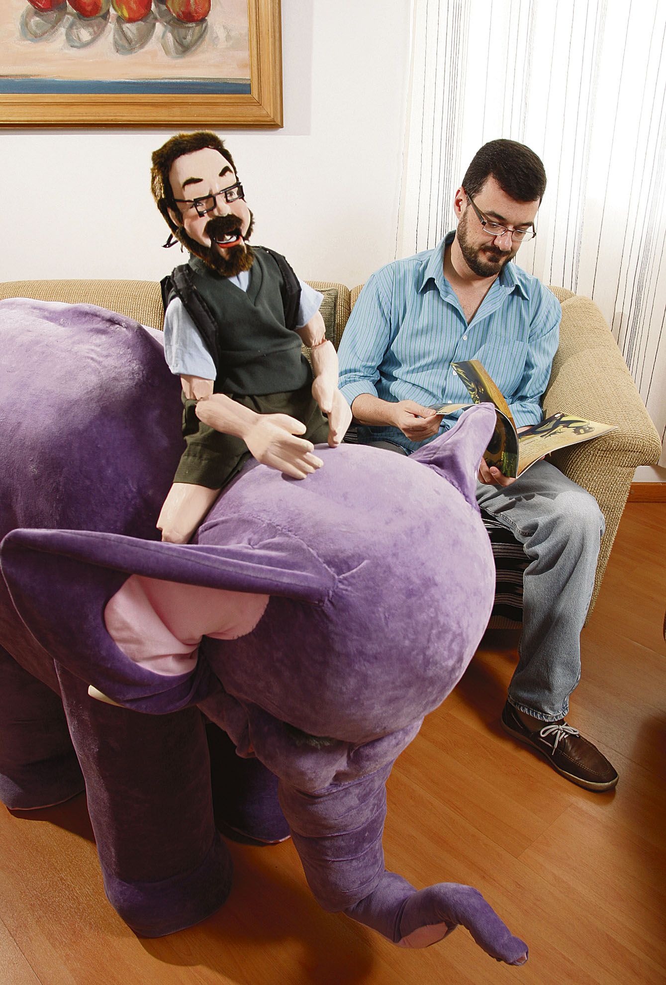 Para ser solidário tem que sair do egoísmo e não ser voltado para si próprio. Precisa se sentir voltado para o outro, mesmo que passageiramente, seja ele um animal racional ou irracional. É sair de si mesmo e se entregar para uma causa do próximo. -Engelbert Schögel, professor e escritor | Hugo Harada/Gazeta do Povo