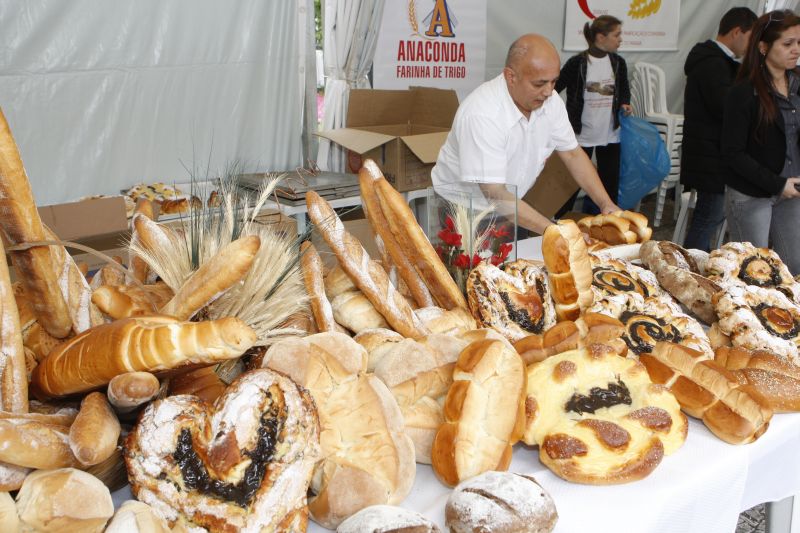 Vários tipos de pães foram expostos para celebrar o Dia Mundial do Pão em Curitiba | Antônio More/ Gazeta do Povo