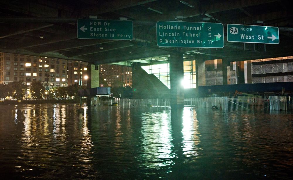 Centro financeiro da maior cidade dos EUA também ficou inundado | Andrew Burton/Getty Images/AFP