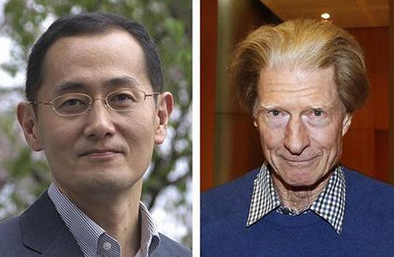 Combinação de fotos mostra o professor da Universidade de Kyoto Shinya Yamanaka (E), do Japão, em foto de arquivo de abril de 2009 e John Gurdon, da Grã-Bretanha em Londres, nesta segunda-feira. Os dois cientistas dividiram na segunda-feira o Prêmio Nobel de Medicina | Reuters