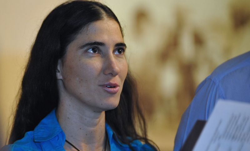A blogueira dissidente Yoani Sánchez foi detida em Bayamo, leste da Cuba | AFP PHOTO/ADALBERTO ROQUE
