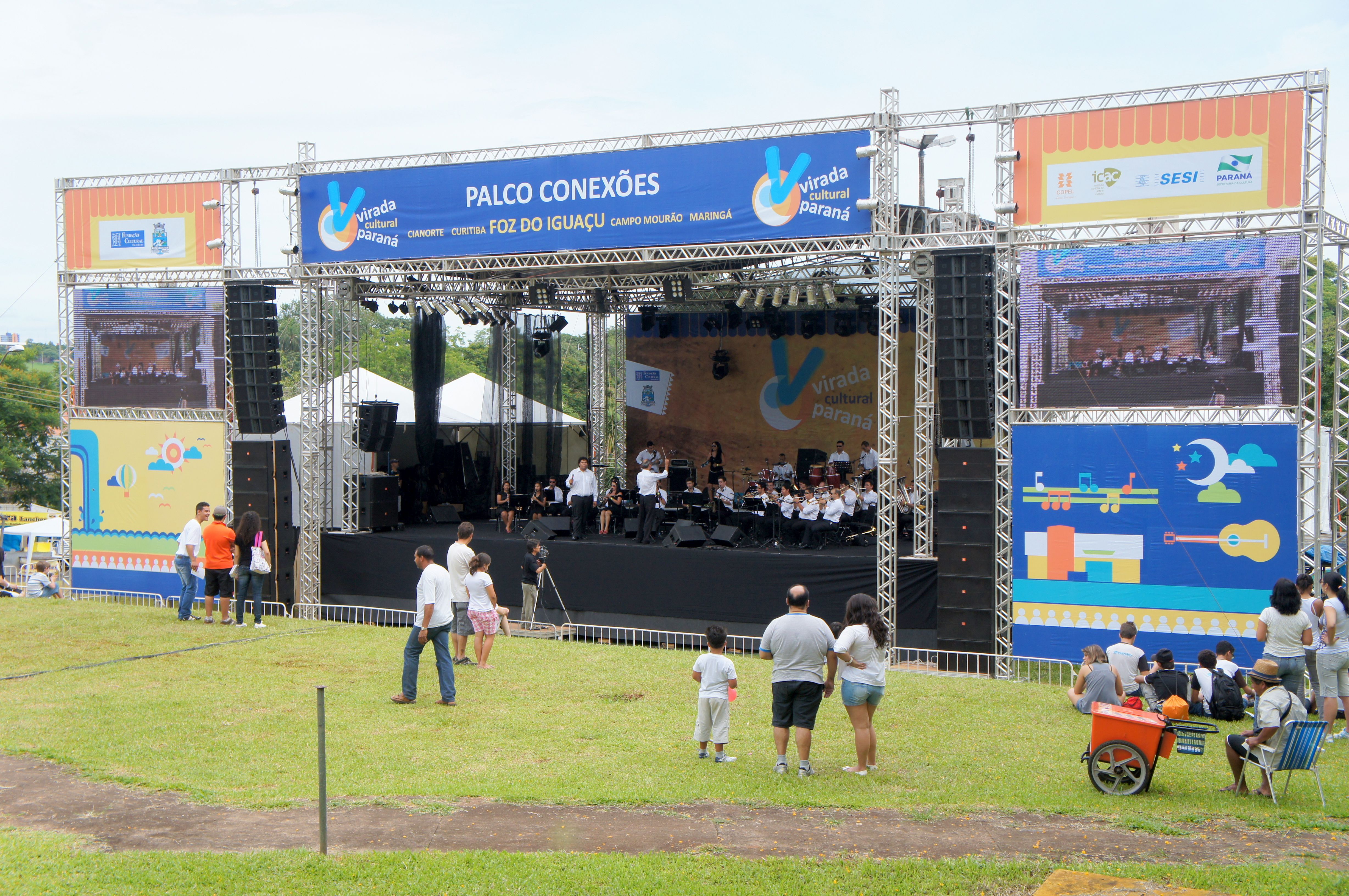 Palco Conexões de Foz do Iguaçu | Fabiula Wurmeister / Gazeta do Povo Foz do Iguaçu