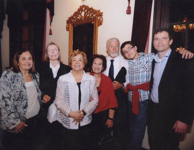 Rene Mussalam Delecave, Beatriz Pellizzetti Lolla, Nilza Lunardi, Laurinda Mussalam Assis, Anatólio Guido Pellizzetti com o neto, Richard, e o filho, John |
