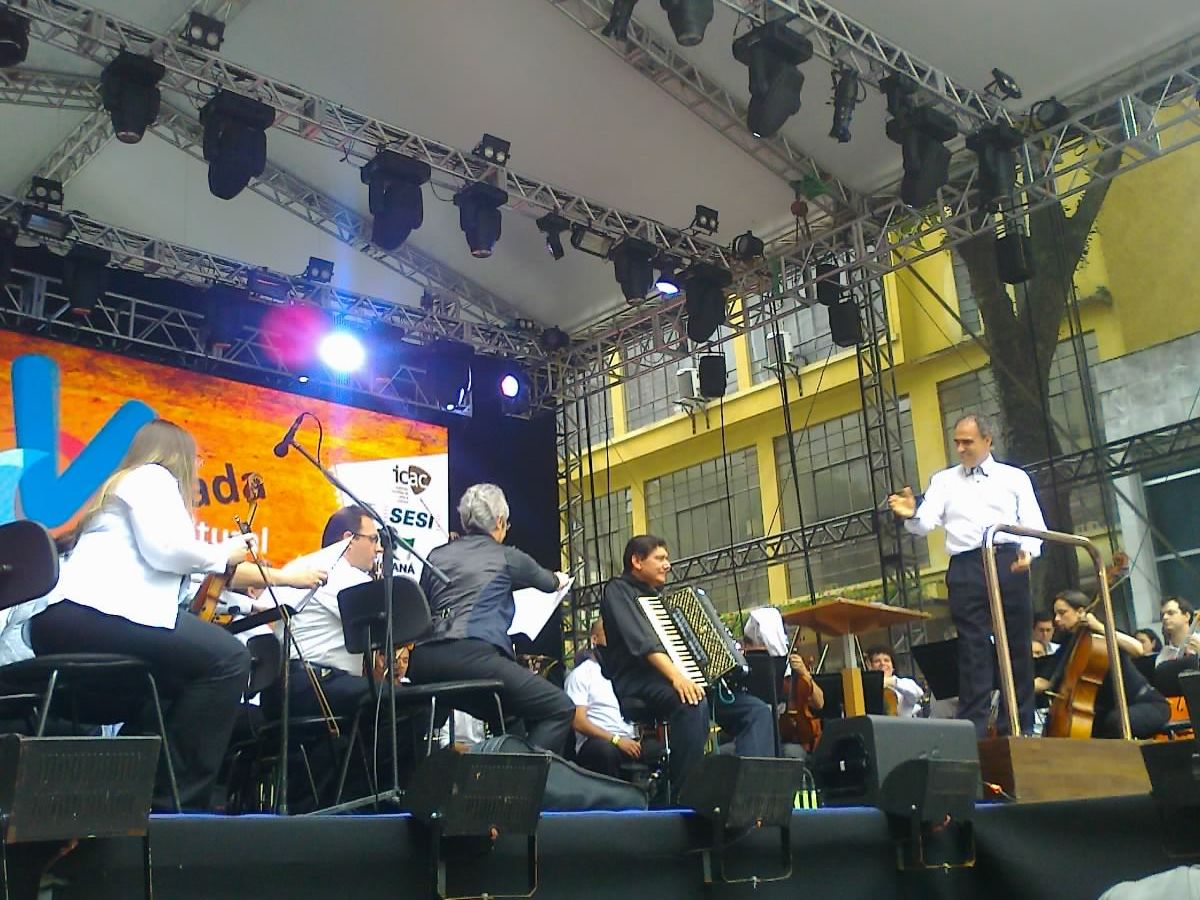 Orquestra Sinfônica do Paraná se apresenta na Boca Maldita | Aniele Nascimento / Gazeta do Povo