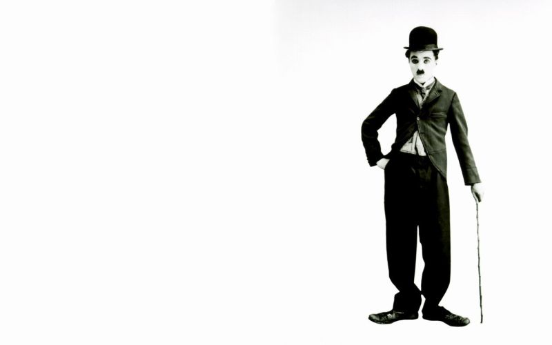 Charles Chaplin vestido como o personagem Carlitos | Reprodução
