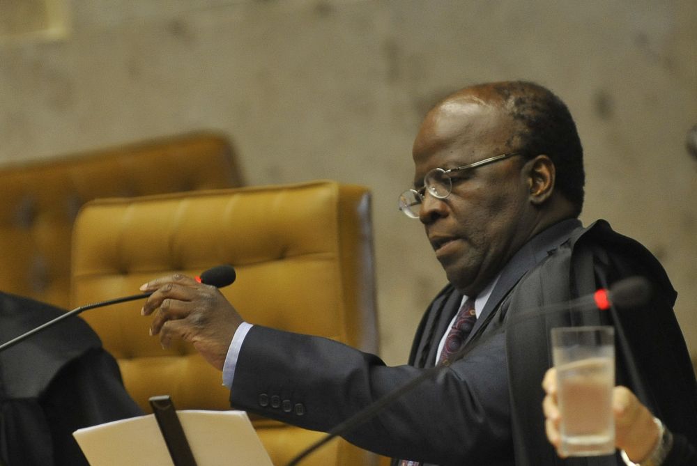 Joaquim Barbosa propôs nesta quarta-feira (7) uma nova metodologia que pode elevar as penas dos integrantes do núcleo operacional do Mensalão | Agência Brasil/José Cruz