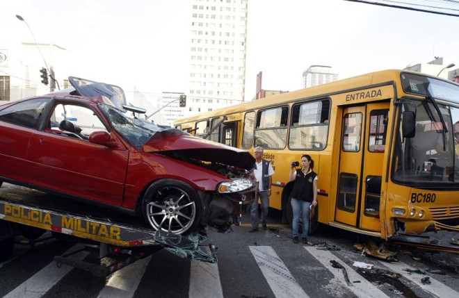 O acidente que teve como vítima fatal Jorge Antônio Benedito Moreira, de 26 anos, ocorreu por volta das 5h30 da manhã desta sexta-feira (23) |
