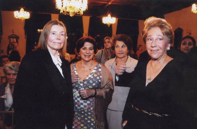 Beatriz Pellizzetti Lolla com Marilene Millarch, Ligia e Ário Dergint e Tuti Bauer |