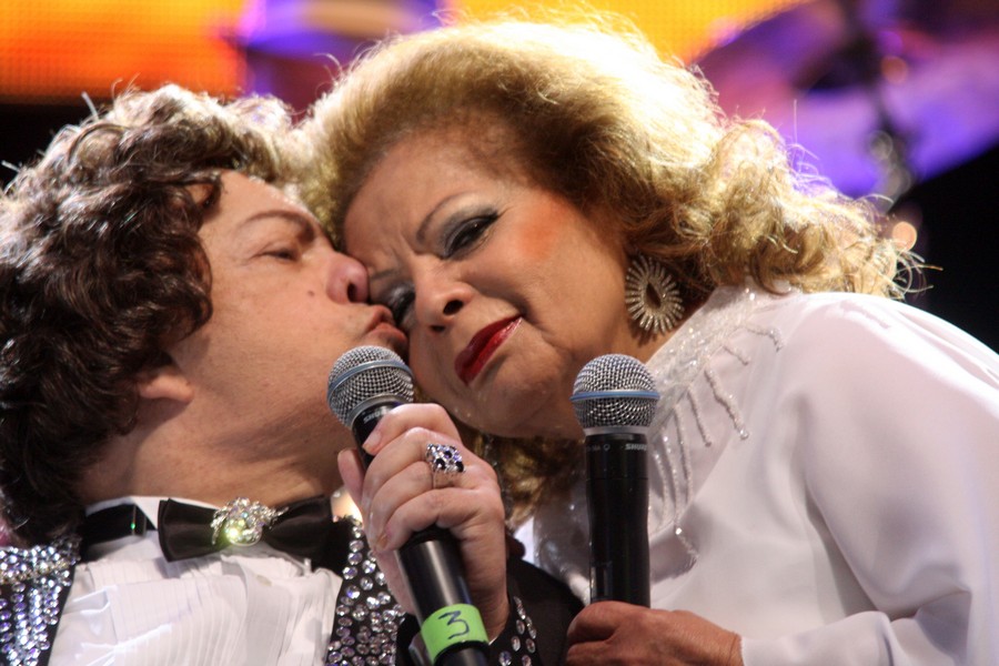 Cauby Peixoto e Angela Maria emocionam o público que enche a Boca Maldita | Marcos Borges/Gazeta do Povo