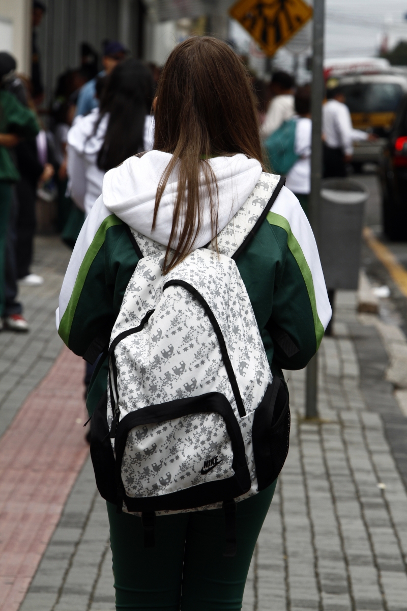 Mochila não poderá ter mais de 10% do peso da criança | Daniel Derevecki/ Arquivo/ Gazeta do Povo