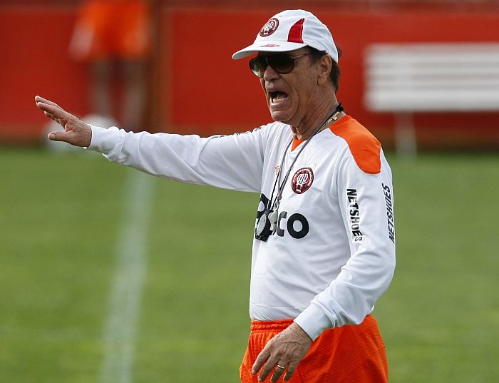 Antonio Lopes retorna ao Atlético para dirigir o futebol rubro-negro | Daniel Castellano / Gazeta do Povo