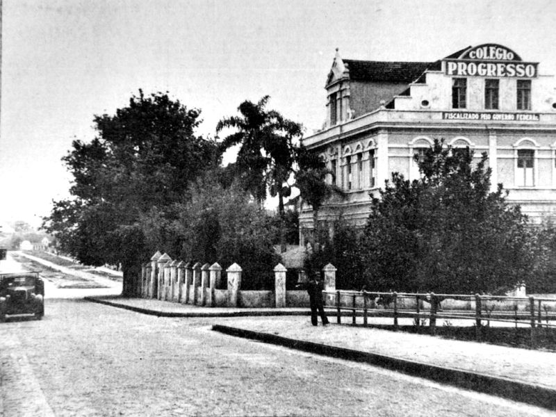 Instituição foi fechada em 1937, durante o governo de Getúlio Vargas | Divulgação/ Livro A Estrada do Poente