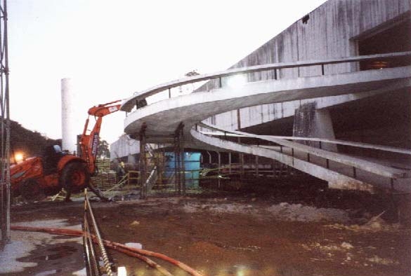 Esqueleto do antigo Castello Branco: fascínio | Key Imaguire