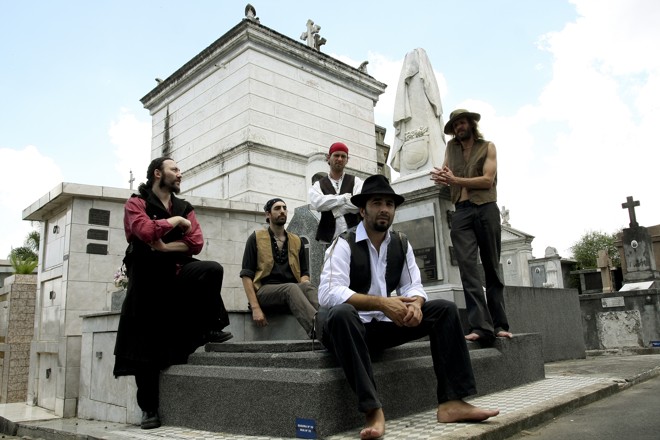 Neste álbum, a banda conseguiu reproduzir melhor as apresentações ao vivo | 