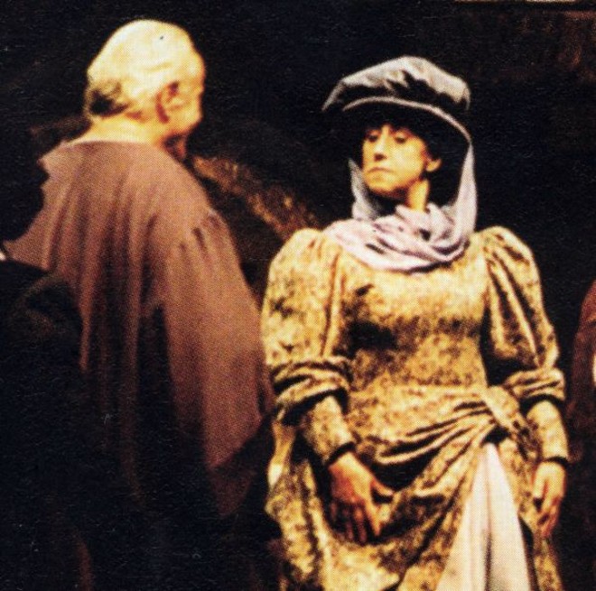 Com Paulo Autran em A Vida de Galileu (1989) |