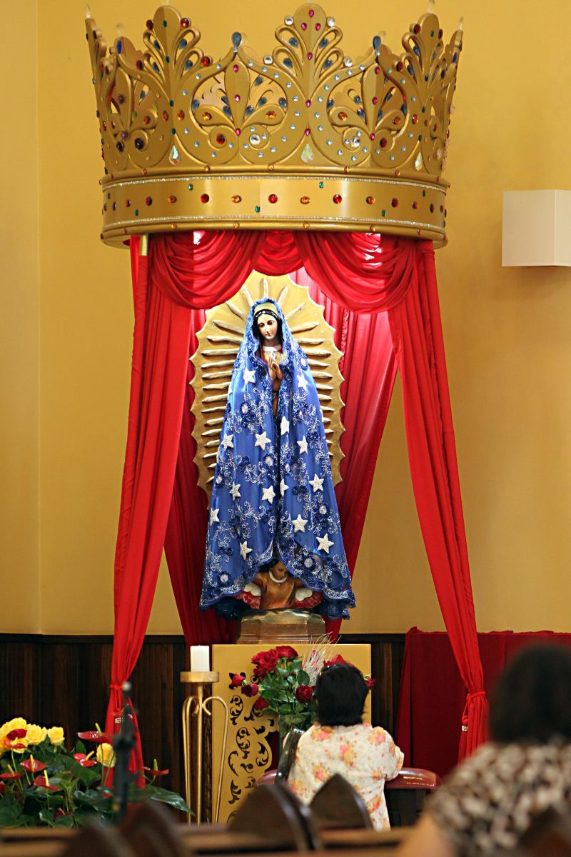 Peregrinos de várias regiões do país frequentam a igreja | Albari Rosa/ Gazeta do Povo