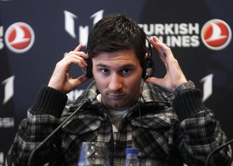 O jogador Lionel Messi durante entrevista coletiva no dia 6 de dezembro, no Estádio Nou Camp, em Barcelona | REUTERS/Gustau Nacarino