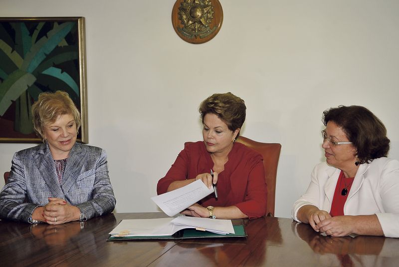 A presidenta Dilma sancionou o Vale Cultura na última quinta-feira no Palácio do Planalto, em Brasília | José Cruz/Agência Brasil