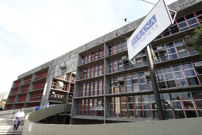 Paranaprevidência: rombo técnico é estimado em R$ 7,3 bilhões | Aniele Nascimento/ Gazeta do Povo