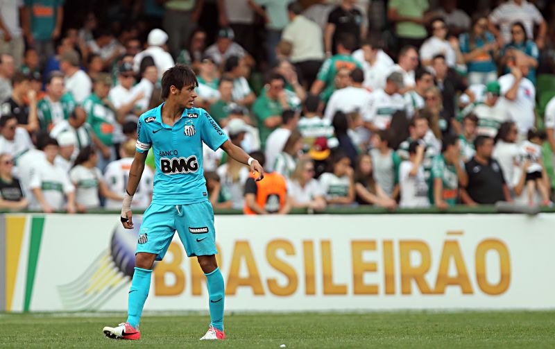 Neymar foi eleito o melhor jogador da América do Sul em pesquisa do jornal uruguaio El País | Albari Rosa / Gazeta do Povo
