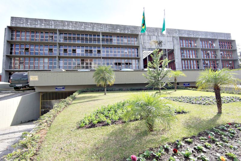 Sede da Paranaprevidência: inscrição vai até 14 de janeiro e prova será em 24 de fevereiro | Aniele Nascimento/ Gazeta do Povo