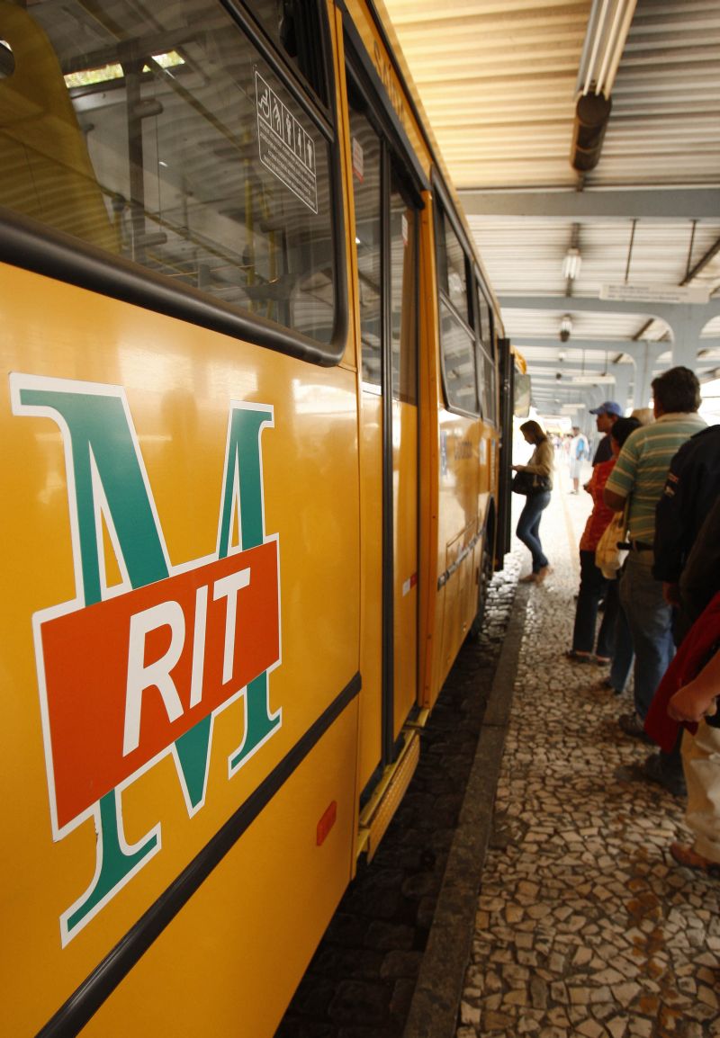 Embora a tarifa técnica seja de 2,87, os usuários pagam hoje R$ 2,60 pela passagem | Jonathan Campos/‑Gazeta do Povo