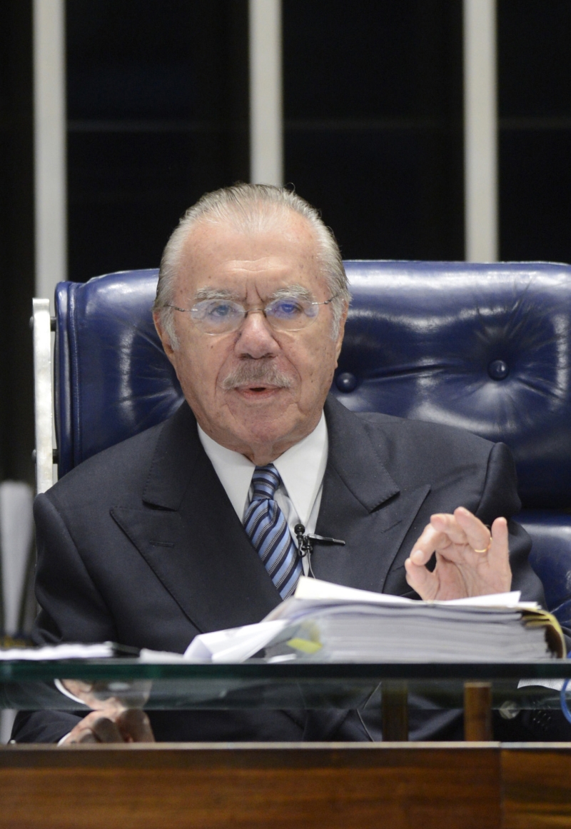 José Sarney (PMDB-AP), presidente do Senado e do Congresso, ironizou o estado do Rio (produtor de petróleo), cujo santo padroeiro é São Sebastião, e deu a deixa para os congressistas manobrarem pela derrubada do veto | Cadu Gomes/Ag. Senado