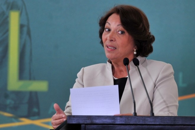Ideli Salvatti, ministra das Relações Institucionais |