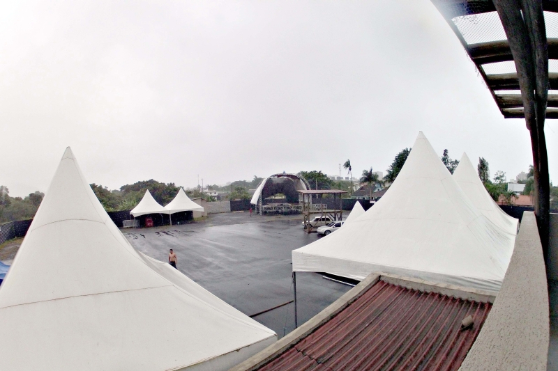 Últimos preparativos para a festa da virada na balada Hydra, em Caiobá | Walter Alves/ Gazeta do Povo