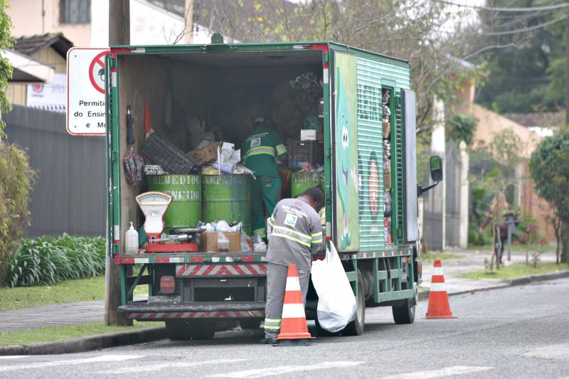 Sistemas de coleta seletiva, como o de Curitiba, chegam a 35% dos brasileiros | Aniele Nascimento/Gazeta do Povo