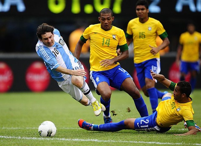 Messi em amistoso contra o Brasil vencido pela Argentina: em 2012, craque teve boas atuações pelo seu país |