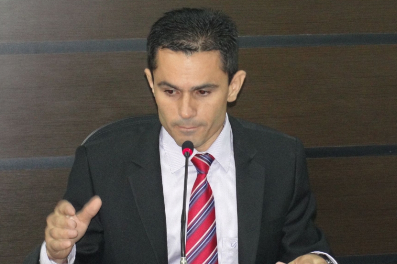 Pacheco: no plenário, só de terno e gravata | Luiz Carlos da Cruz