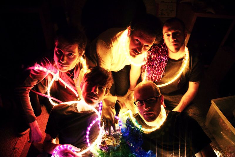 ruído/mm: disco novo, shows e videoclipes estão entre os projetos da banda para 2013 | Mariana Zarpellon/Divulgação