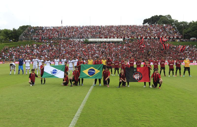 Clássico entre Atlético e Paraná, assim como ocorreu na Série B do ano passado, será no Janguito Malucelli | Daniel Castellano / Gazeta do Povo