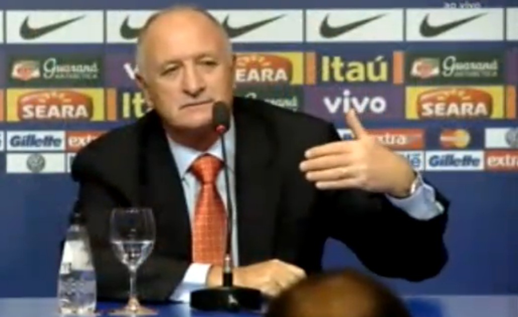 Felipão convocou Ronaldinho para o primeiro amistoso do Brasil em 2013 | Reproduçã/CBF