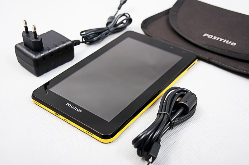 Tablet semelhante aos que foram roubados do depósito da Seed | Divulgação/Seed